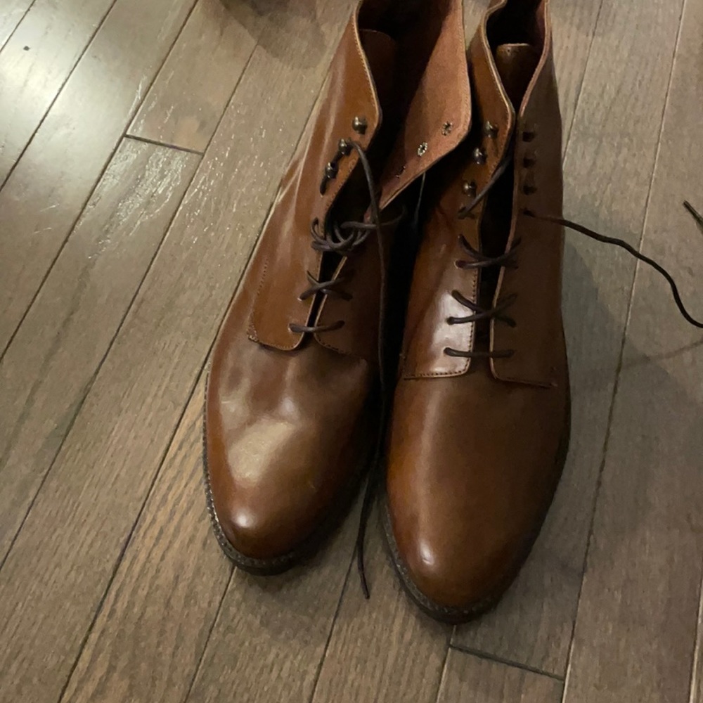 David and Joan brown men’s winter boot